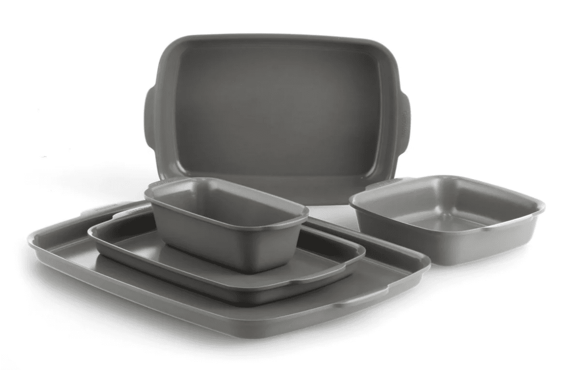 image of a greenpan ovenware set used to make easy apple bars